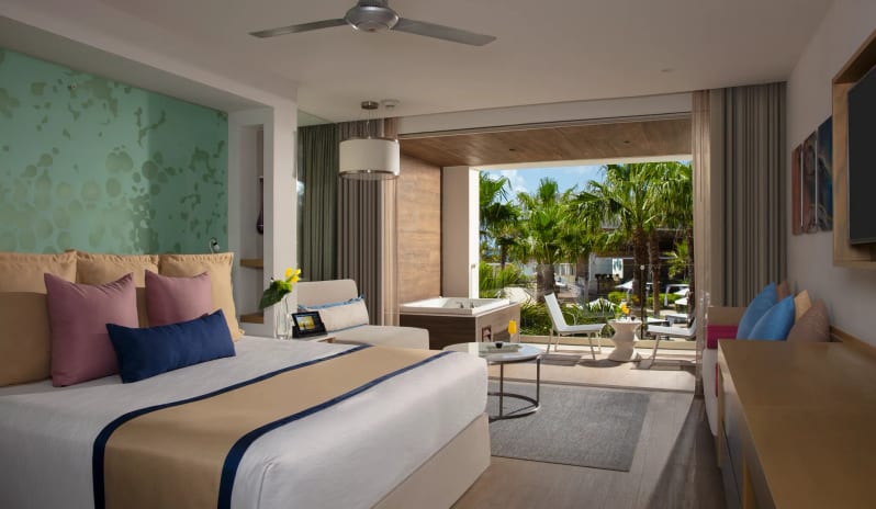 Secrets Riviera Cancun - Preferred Club Junior Suite Tropical View